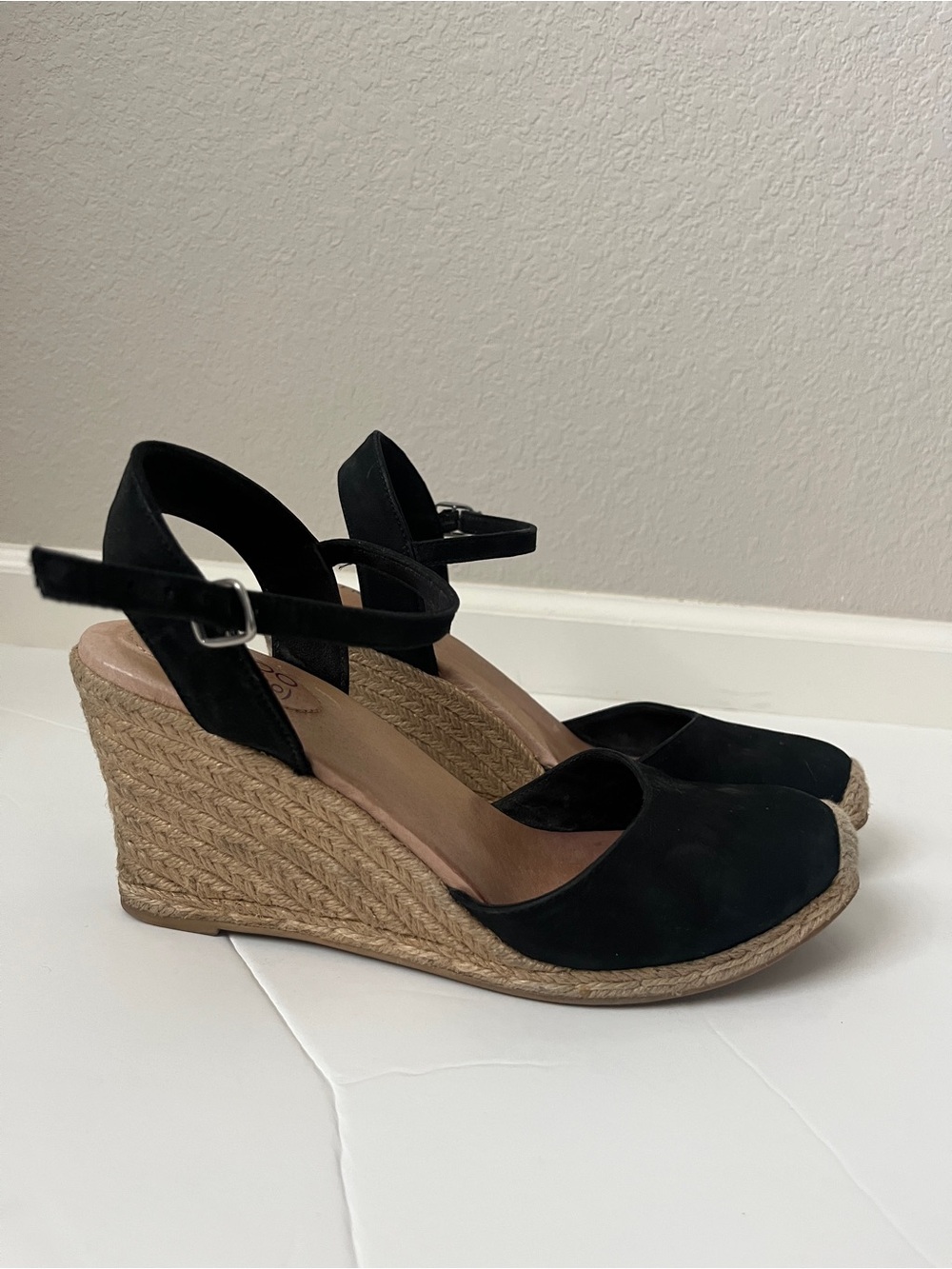 me too Black Espadrille Wedge Sandals with Ankle Strap